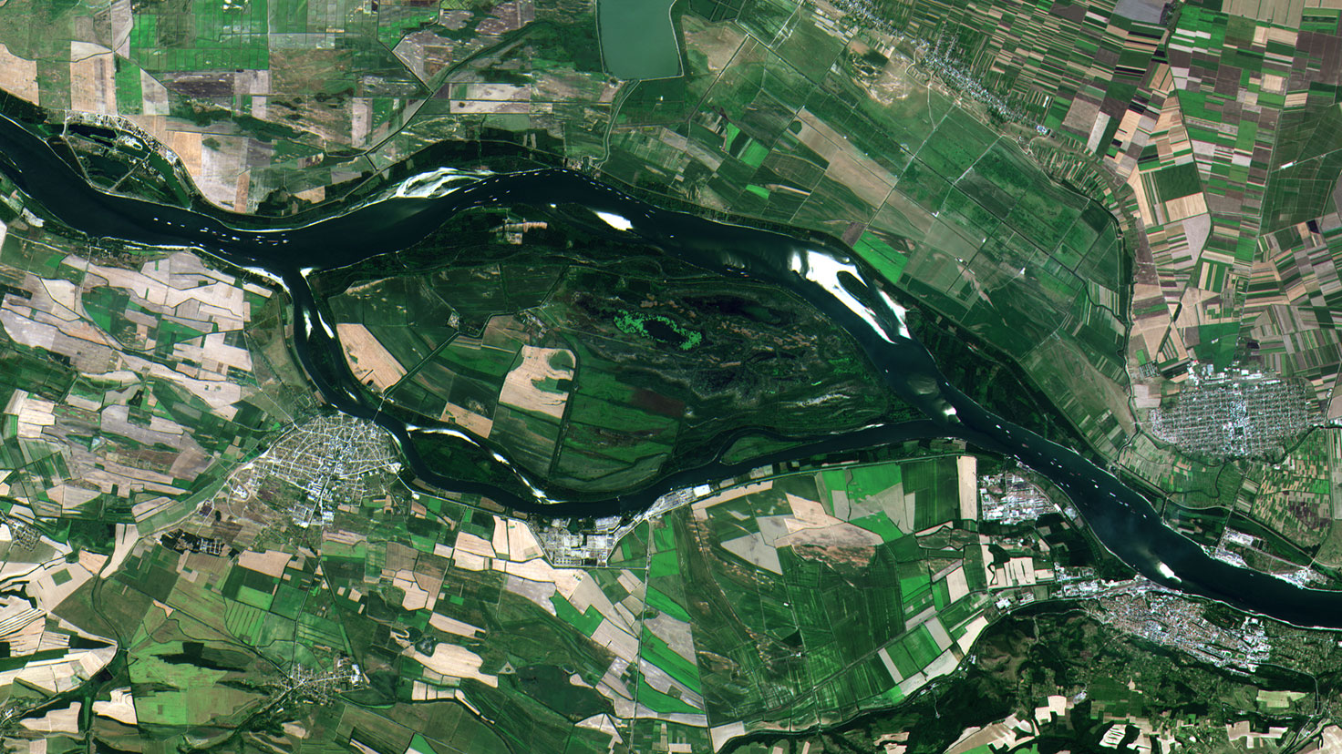 Image for Copernicus Sentinels help monitor ship traffic